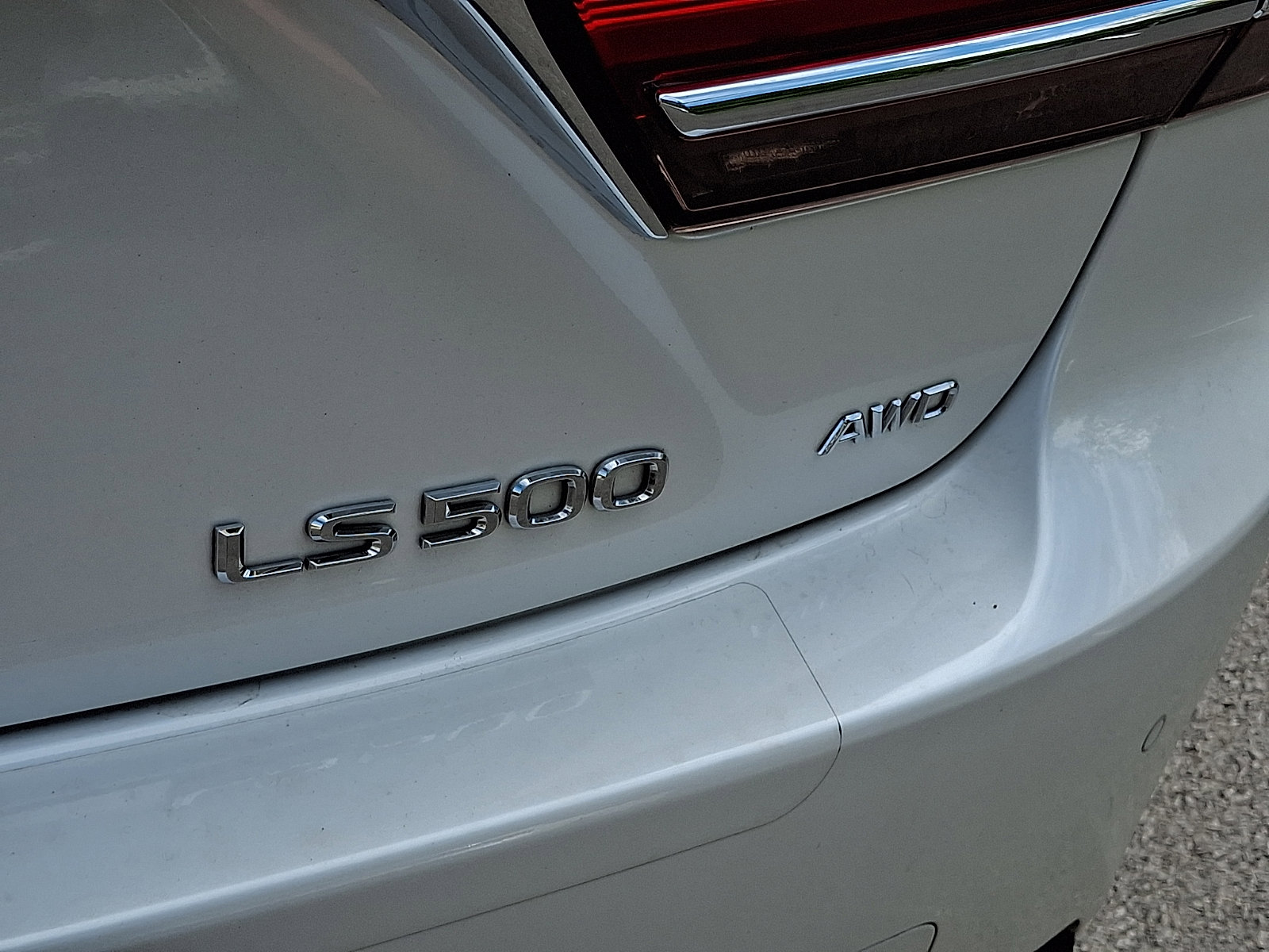 Used 2018 Lexus LS 500 AWD w/ Interior Upgrade Package image 29