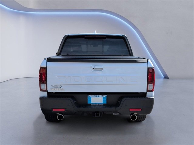Used 2024 Honda Ridgeline Black Edition image 8