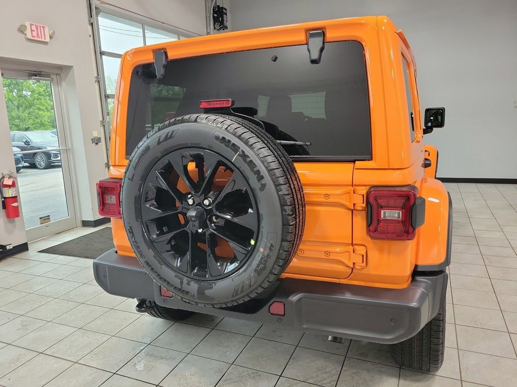 New 2025 Jeep Wrangler Unlimited Sahara w/ Safety Group AWD/4WD image 29