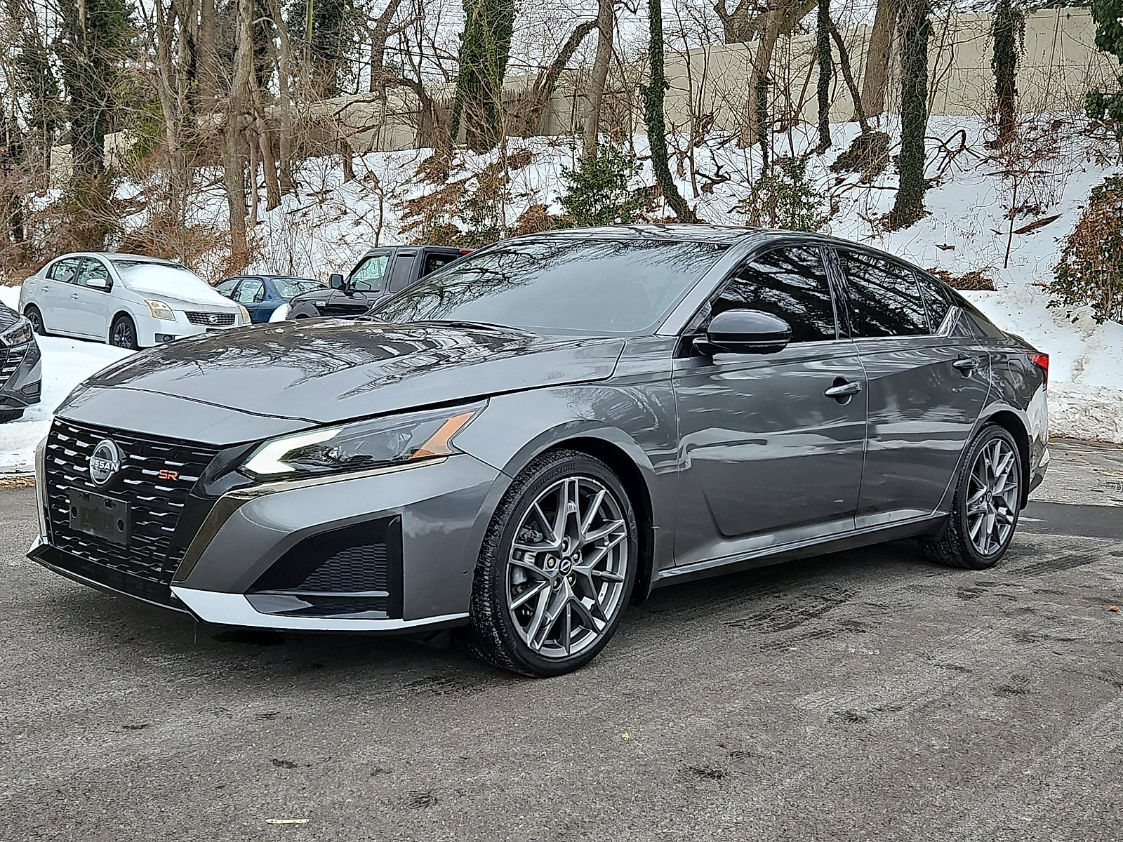 Certified 2023 Nissan Altima 2.0 SR image 3