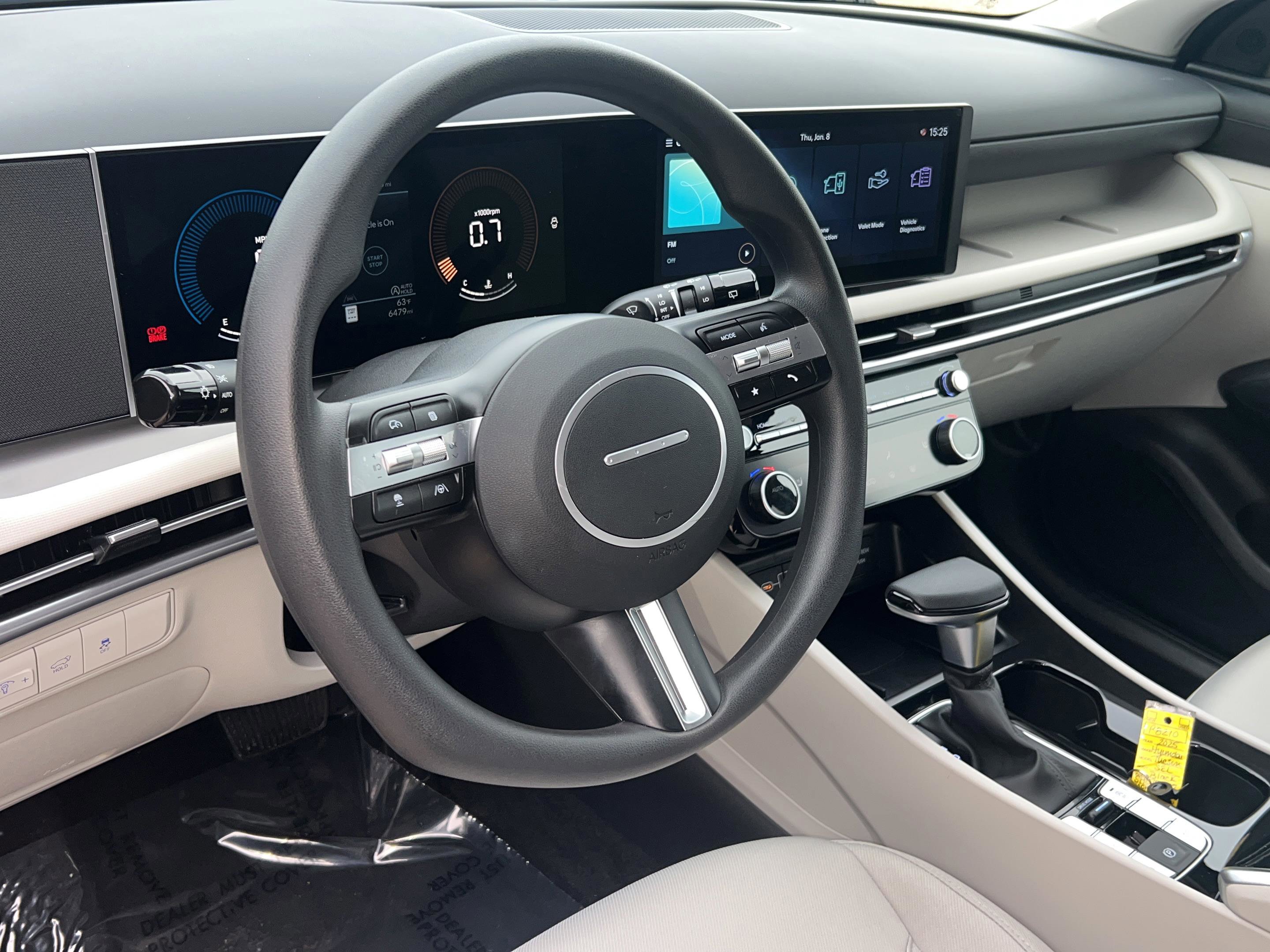 Certified 2025 Hyundai Tucson SEL image 9