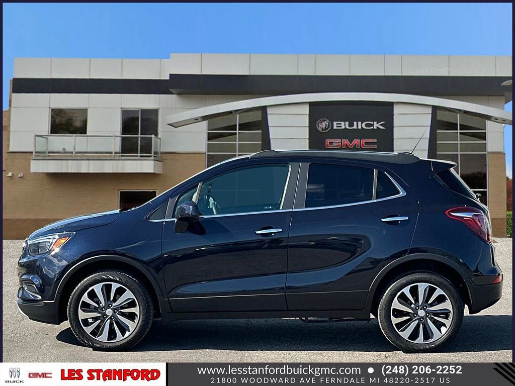 Used 2022 Buick Encore Preferred w/ Safety Package AWD/4WD image 2