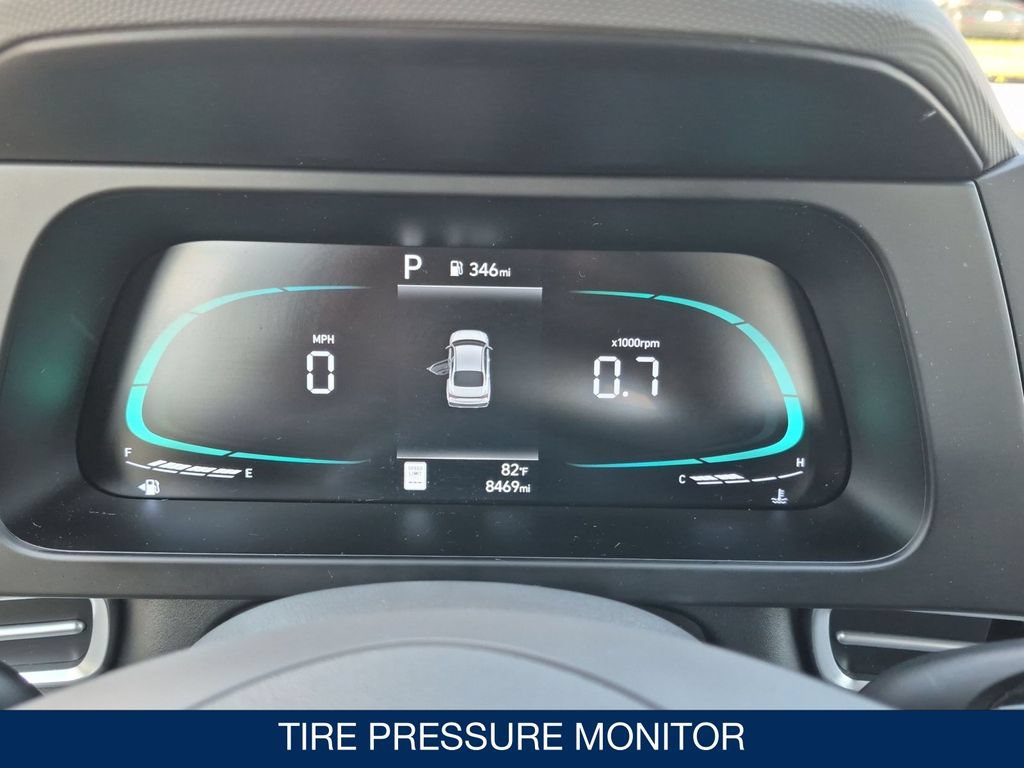 Certified 2025 Hyundai Elantra Sport FWD image 21