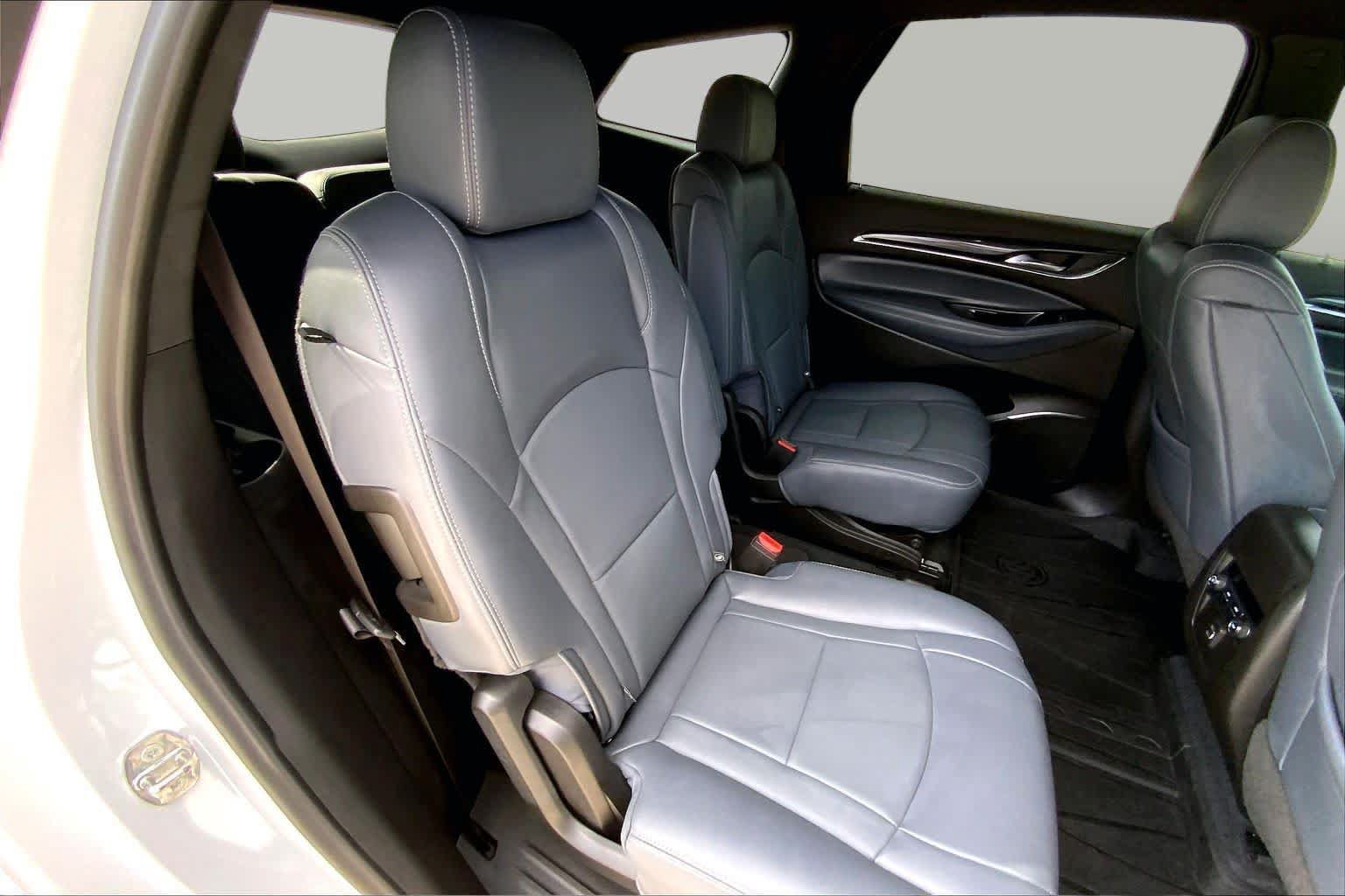 Certified 2022 Buick Enclave Essence w/ Sport Touring Edition FWD image 19
