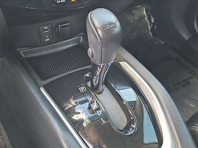 Used 2016 Nissan Rogue SL w/ SL Premium Package AWD/4WD image 18