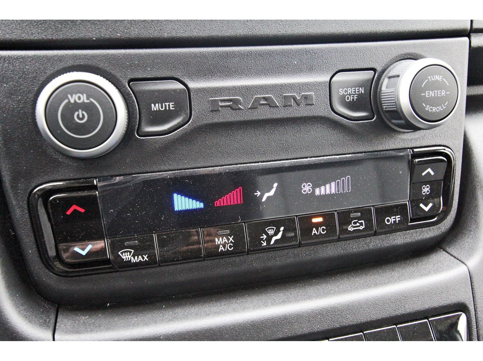 New 2026 RAM ProMaster 2500 w/ Power Group FWD image 19