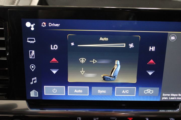 Used 2024 Chevrolet Silverado 2500 LTZ w/ LTZ Convenience Package image 50