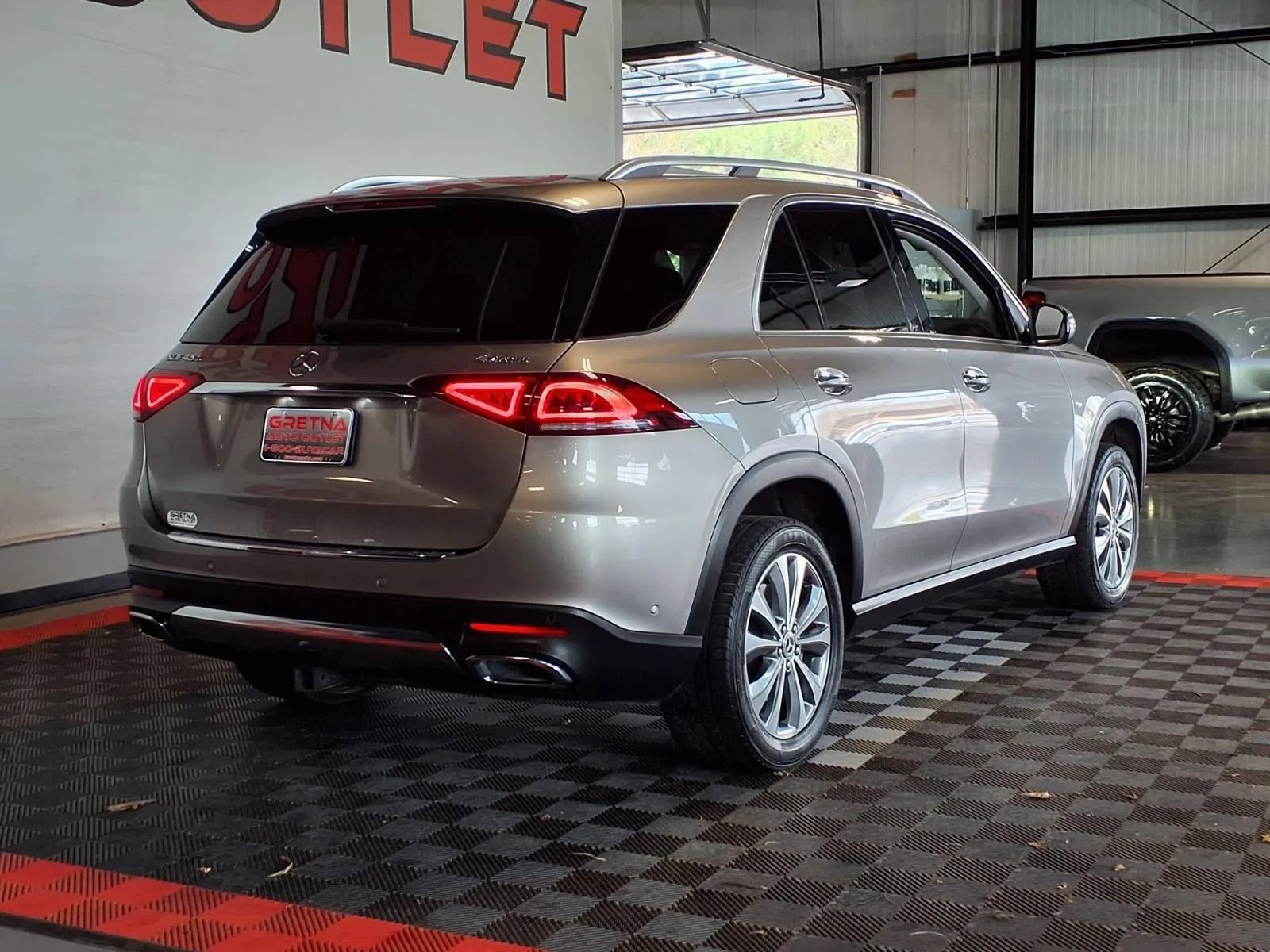 Used 2020 Mercedes-Benz GLE 450 4MATIC image 8