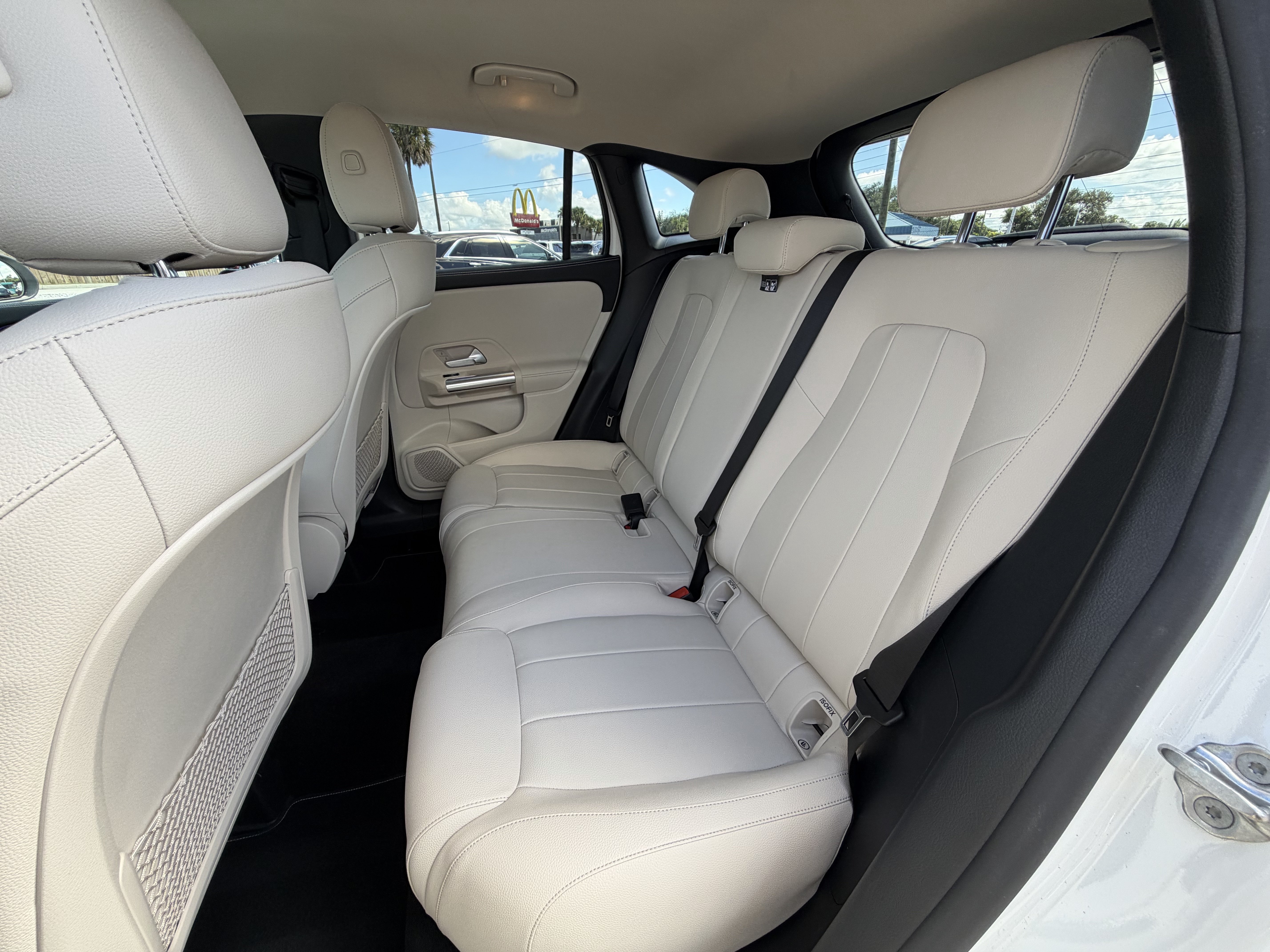 Used 2023 Mercedes-Benz GLA 250 image 15