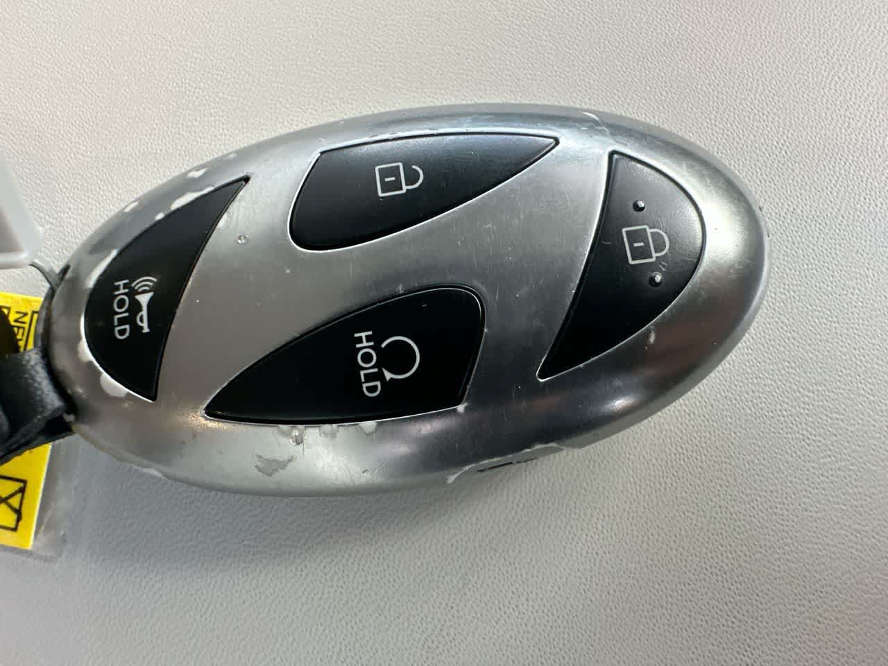 Used 2024 Hyundai Santa Fe SEL FWD image 28