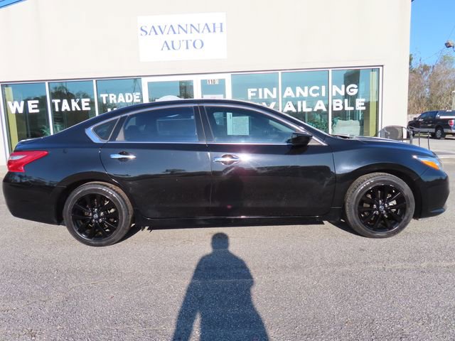 Used 2018 Nissan Altima 2.5 SV FWD image 2