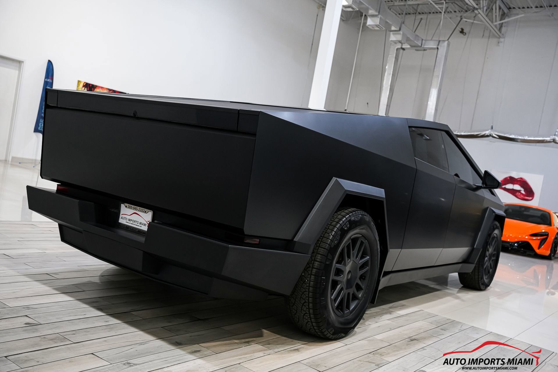 Used 2024 Tesla Cybertruck Cyberbeast AWD/4WD image 23