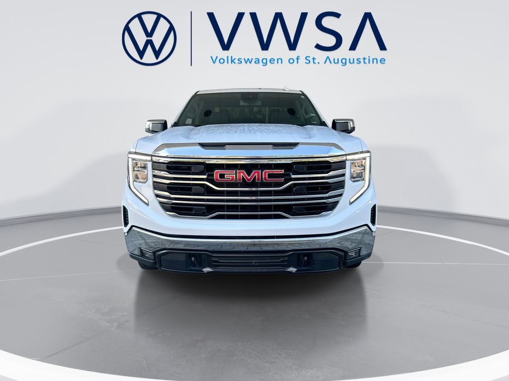 Used 2024 GMC Sierra 1500 SLT image 2