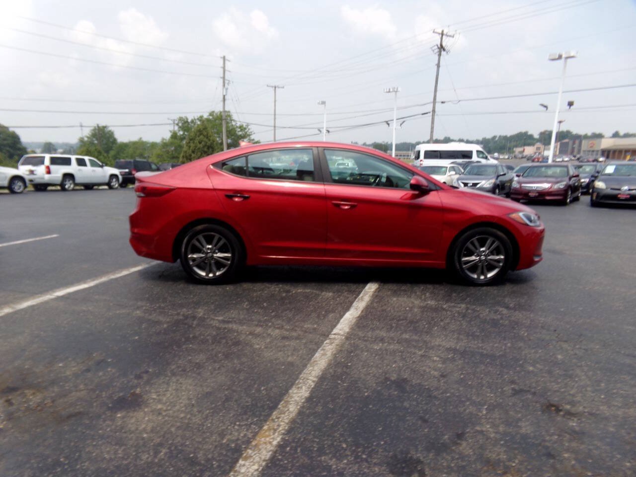 Used 2017 Hyundai Elantra SE FWD image 5