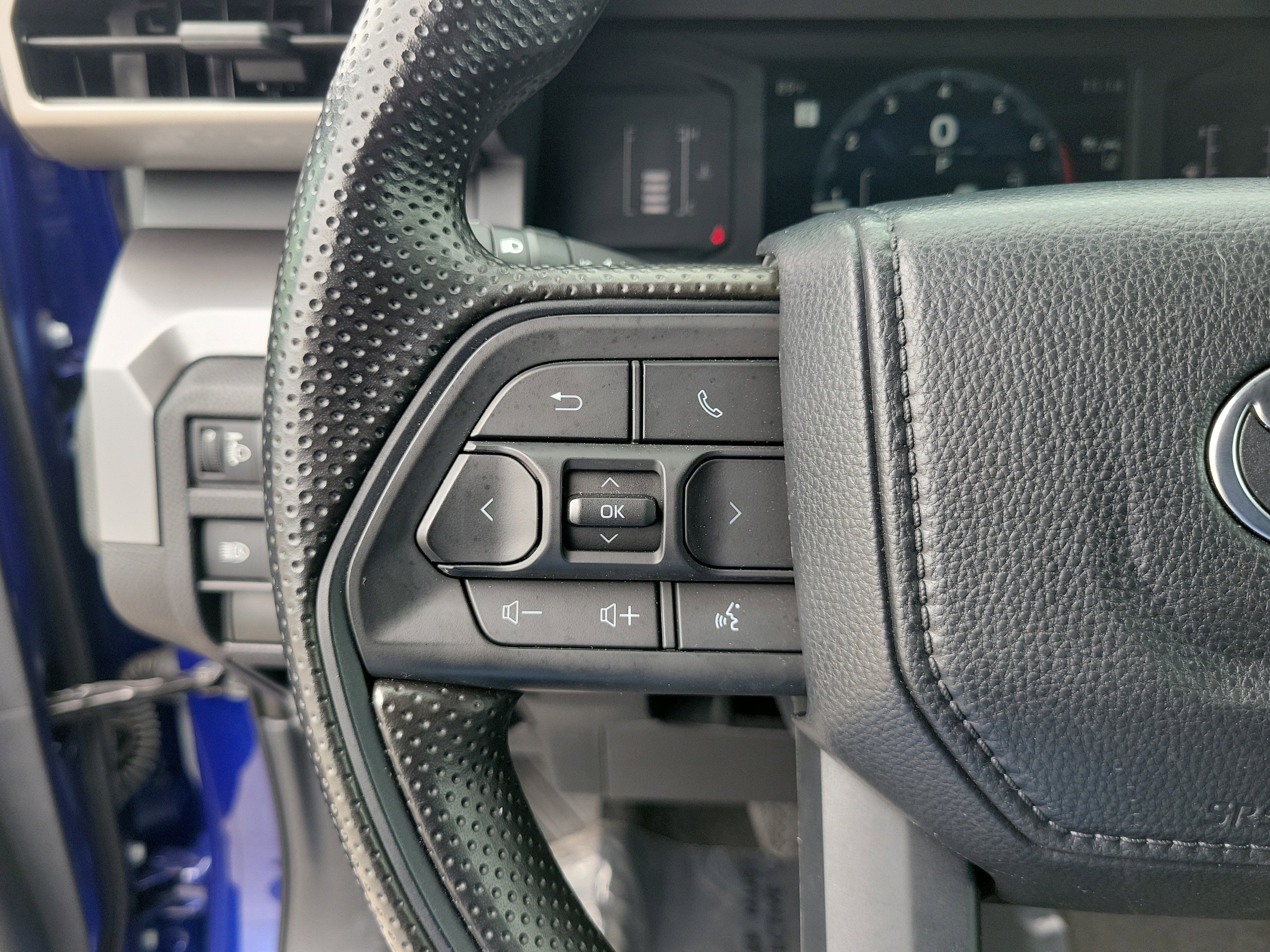Used 2024 Toyota Tacoma SR5 RWD image 20