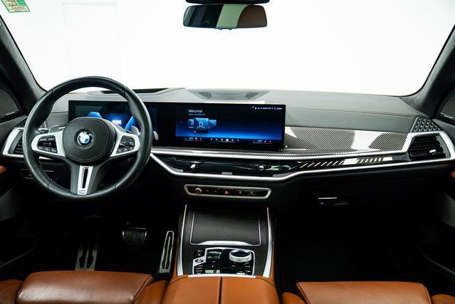 Used 2026 BMW X7 M60i image 35