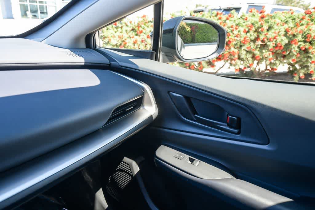 Used 2023 Toyota Prius LE FWD image 22