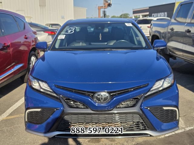 Used 2023 Toyota Camry XSE FWD image 8