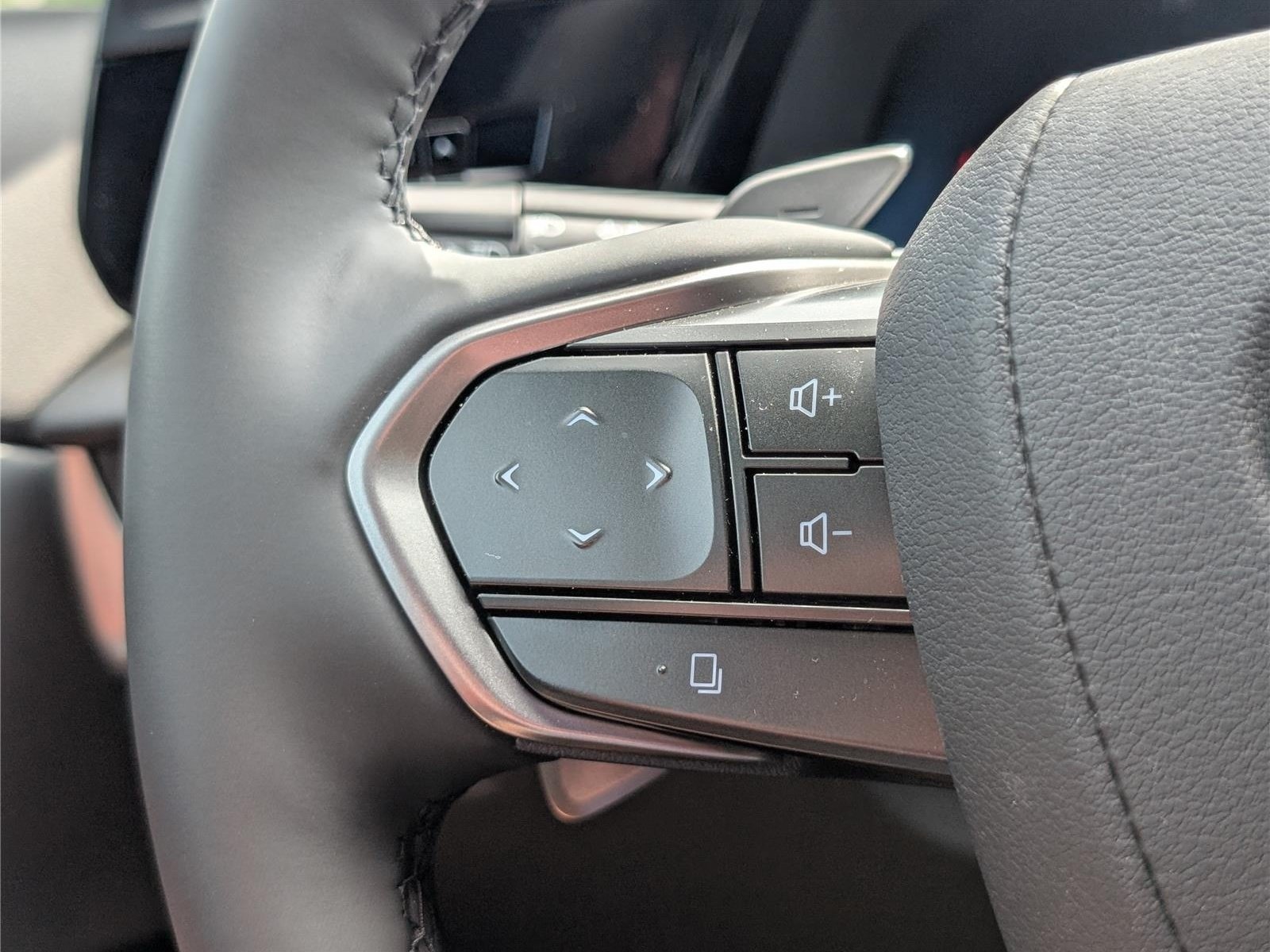 Certified 2026 Lexus RZ 450e AWD w/ Technology Package image 23