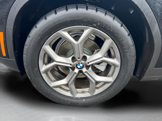 Used 2022 BMW X3 xDrive30i w/ Convenience Package AWD/4WD image 13