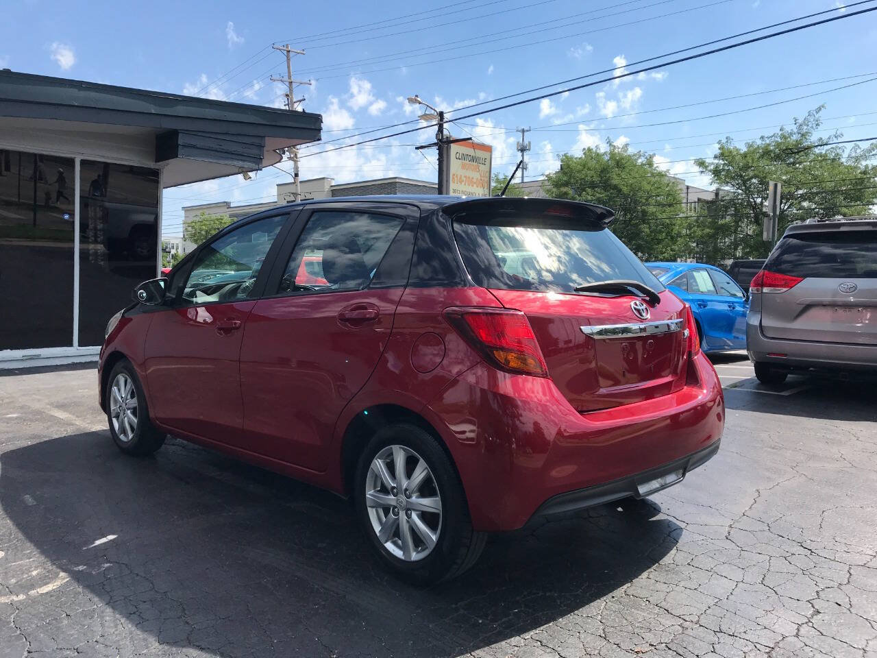 Used 2016 Toyota Yaris L FWD image 5