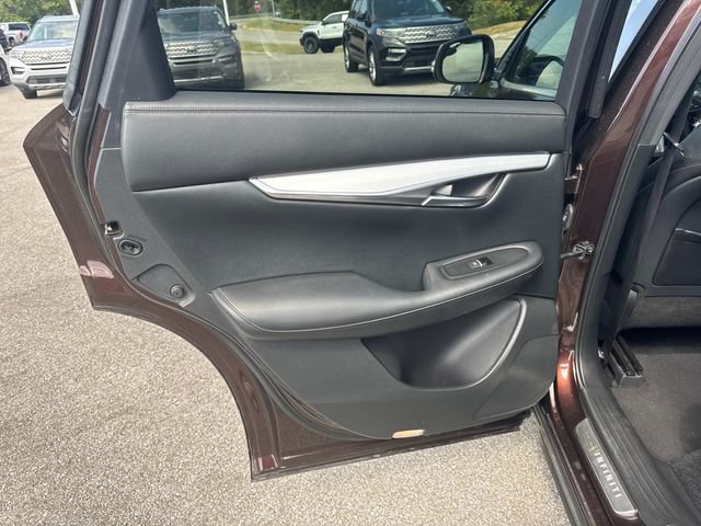 Used 2020 INFINITI QX50 Luxe w/ Navigation Package FWD image 15