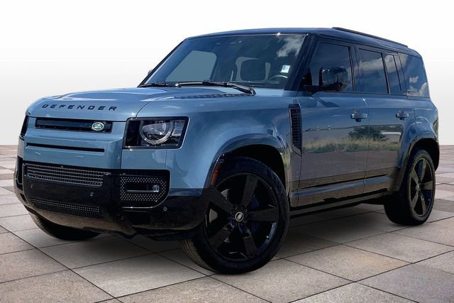 Used 2025 Land Rover Defender 110 X-Dynamic SE image 1