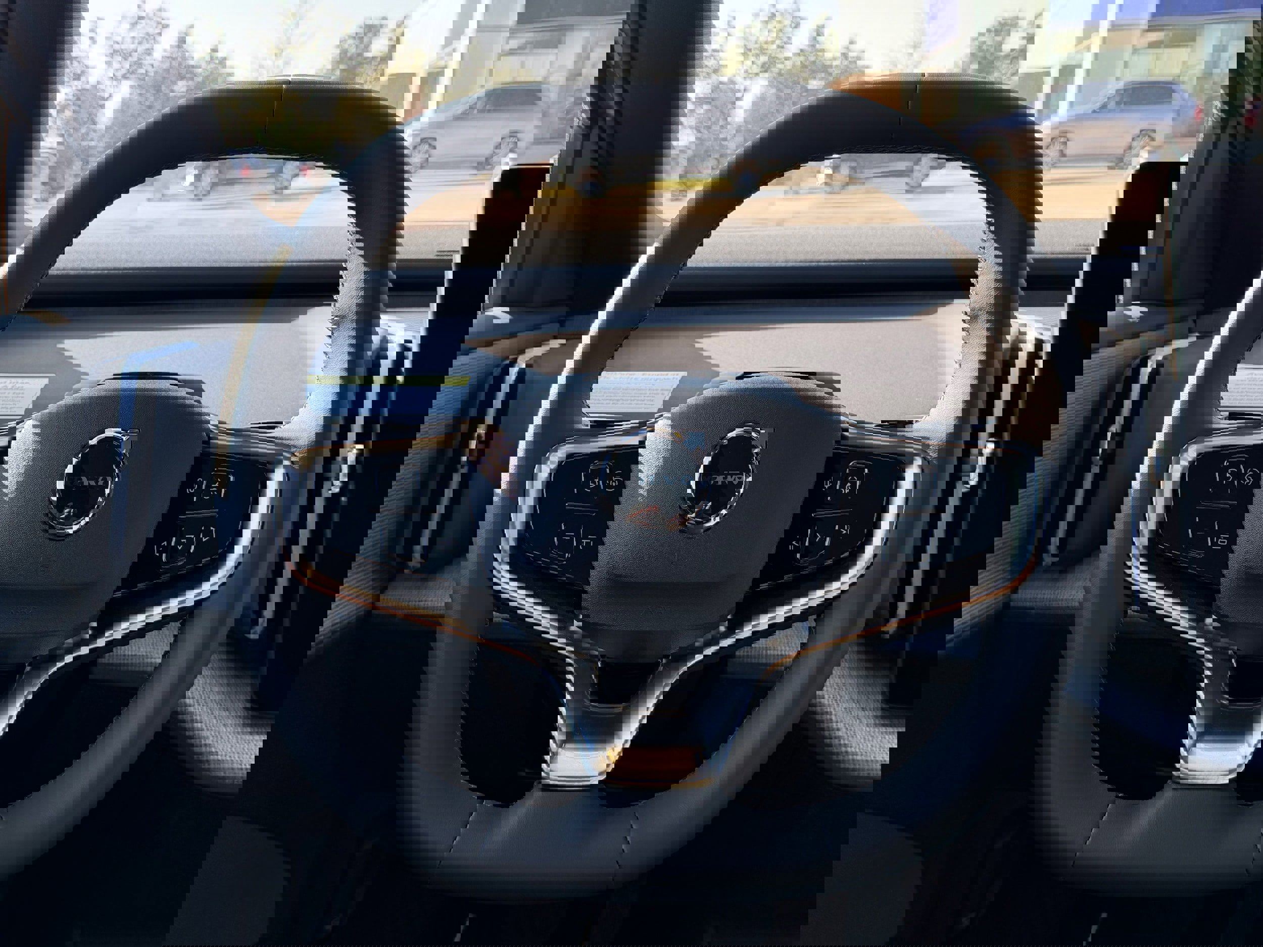 Used 2026 Volvo EX30 Cross Country Ultra w/ Protection Package Premier image 15