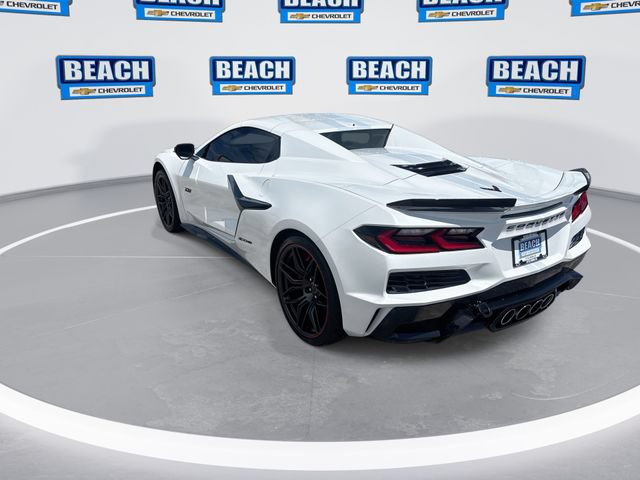 Used 2023 Chevrolet Corvette Z06 RWD image 6