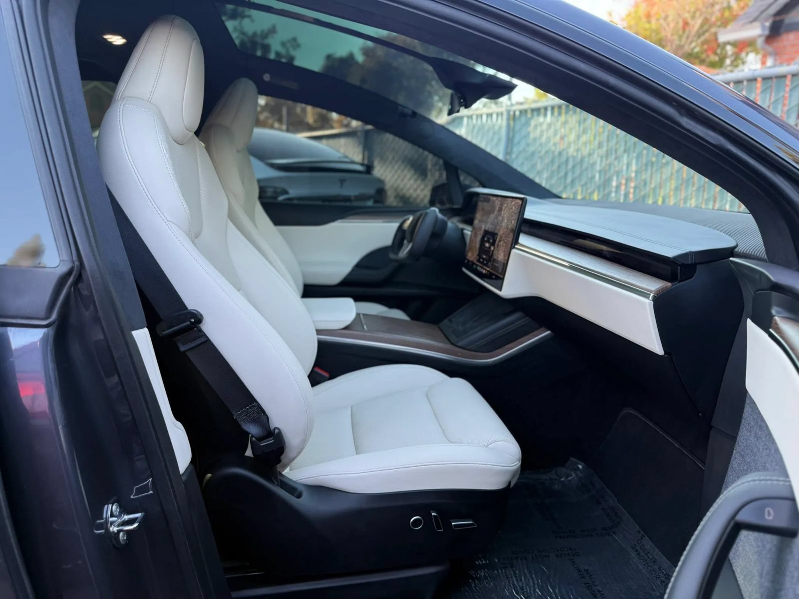 Used 2022 Tesla Model X AWD/4WD image 15