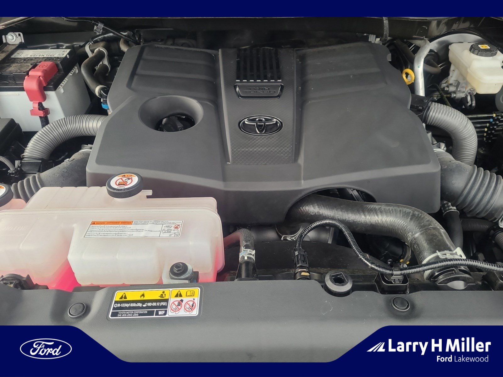 Used 2023 Toyota Tundra Limited w/ Power Package image 22