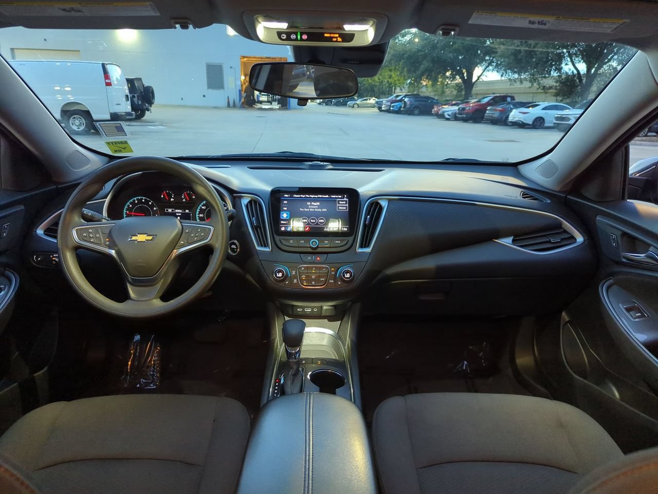 Certified 2022 Chevrolet Malibu LT FWD image 20