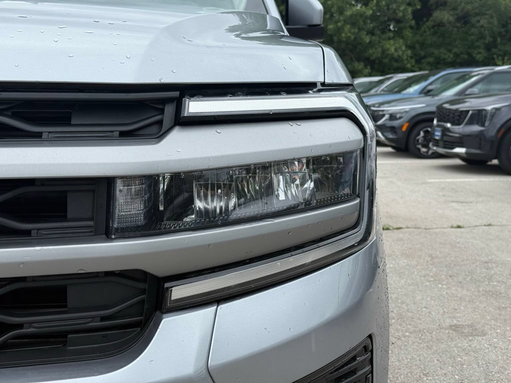 Used 2024 Ford Expedition Max XLT AWD/4WD image 4