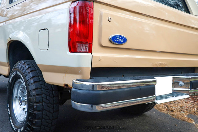 Used 1990 Ford Bronco Custom image 60