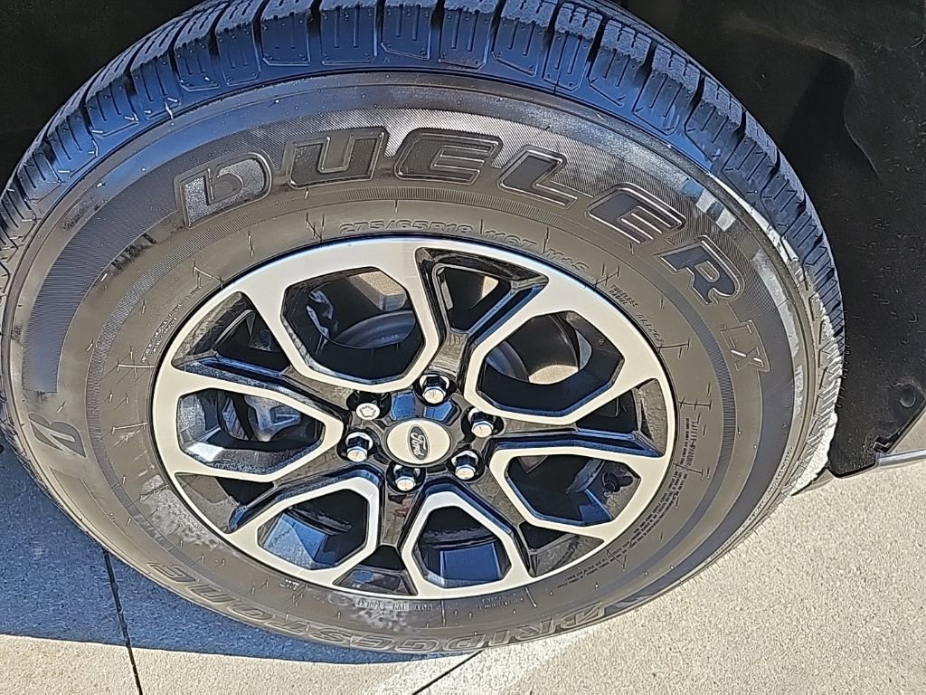 Used 2022 Ford Expedition XLT image 4