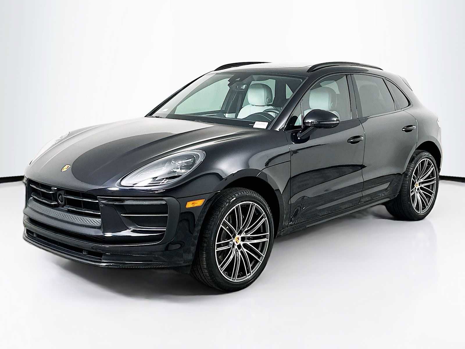 Certified 2025 Porsche Macan
