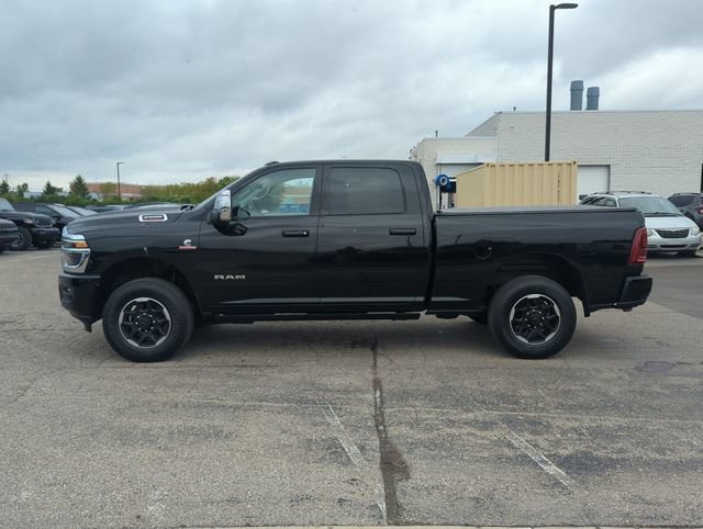 Used 2025 RAM 2500 Laramie AWD/4WD image 6