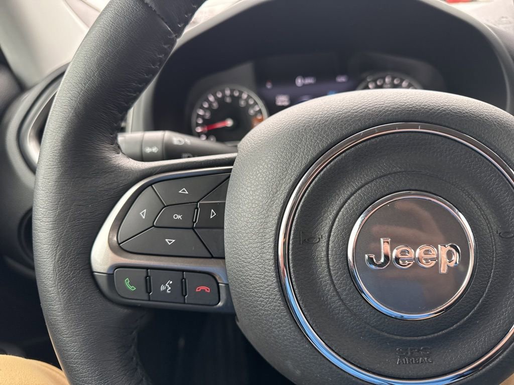 Used 2022 Jeep Renegade Latitude w/ Convenience Group image 14