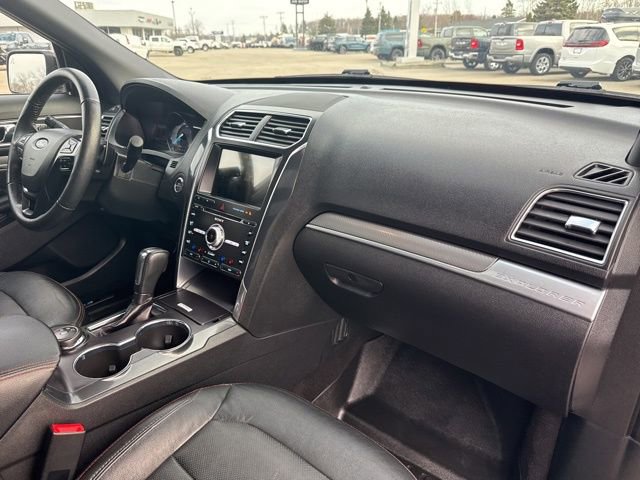 Used 2018 Ford Explorer Sport image 33