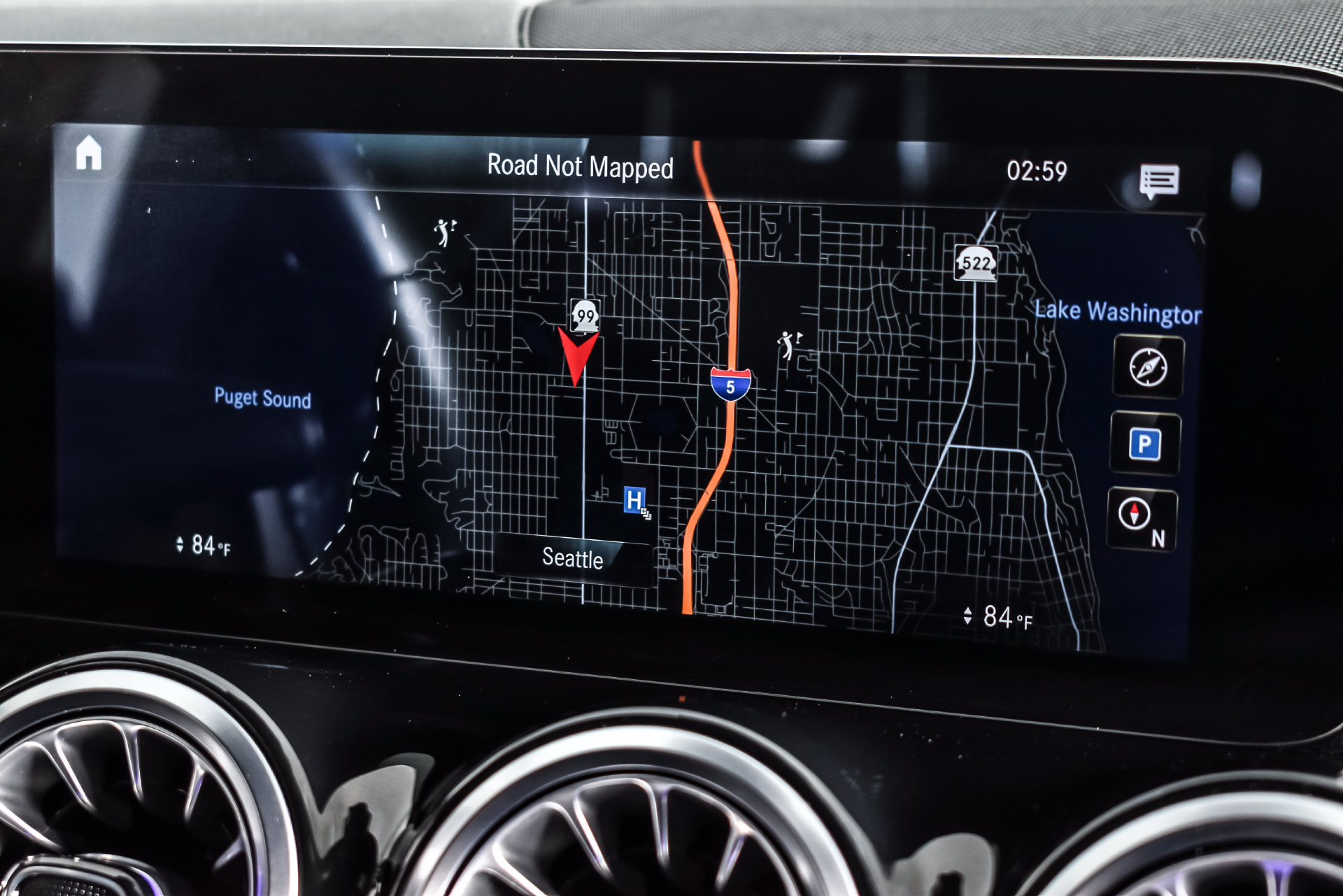 Used 2022 Mercedes-Benz GLB 250 4MATIC w/ AMG Line image 24