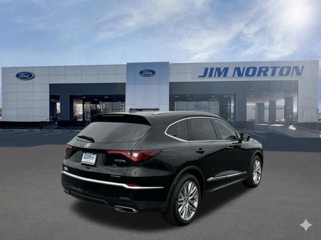 Used 2022 Acura MDX SH-AWD w/ Advance Package image 4