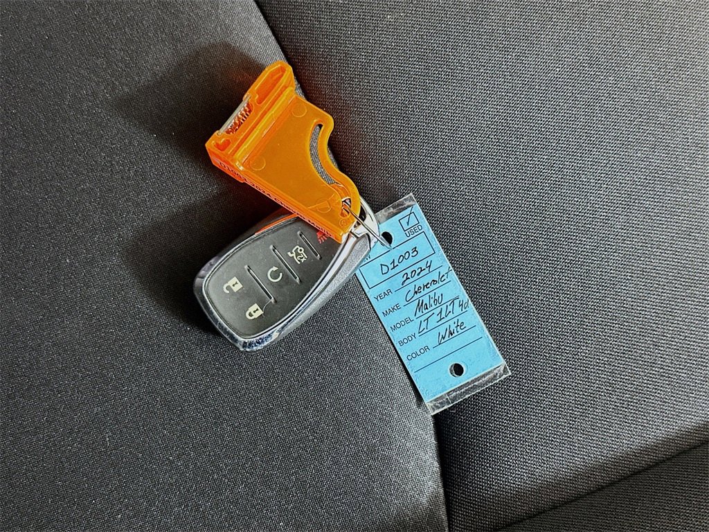 Used 2024 Chevrolet Malibu LT image 34