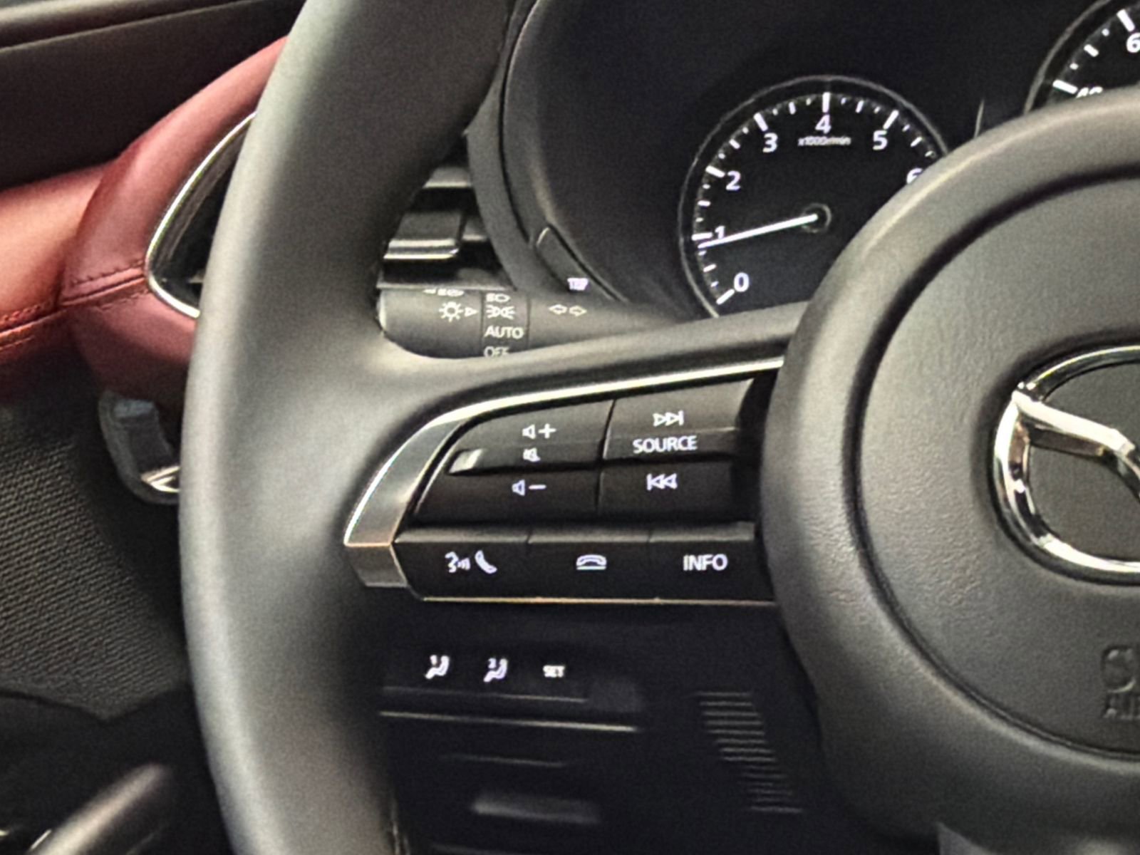 New 2026 MAZDA MAZDA3 2.5 S Hatchback w/ Premium Pkg FWD image 22