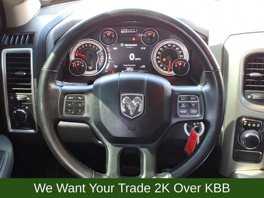 Used 2020 RAM 1500 Classic SLT w/ Luxury Group RWD image 25