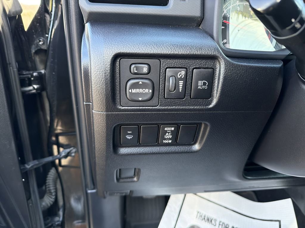 Used 2020 Toyota 4Runner TRD Off-Road Premium w/ Moonroof Package AWD/4WD image 17