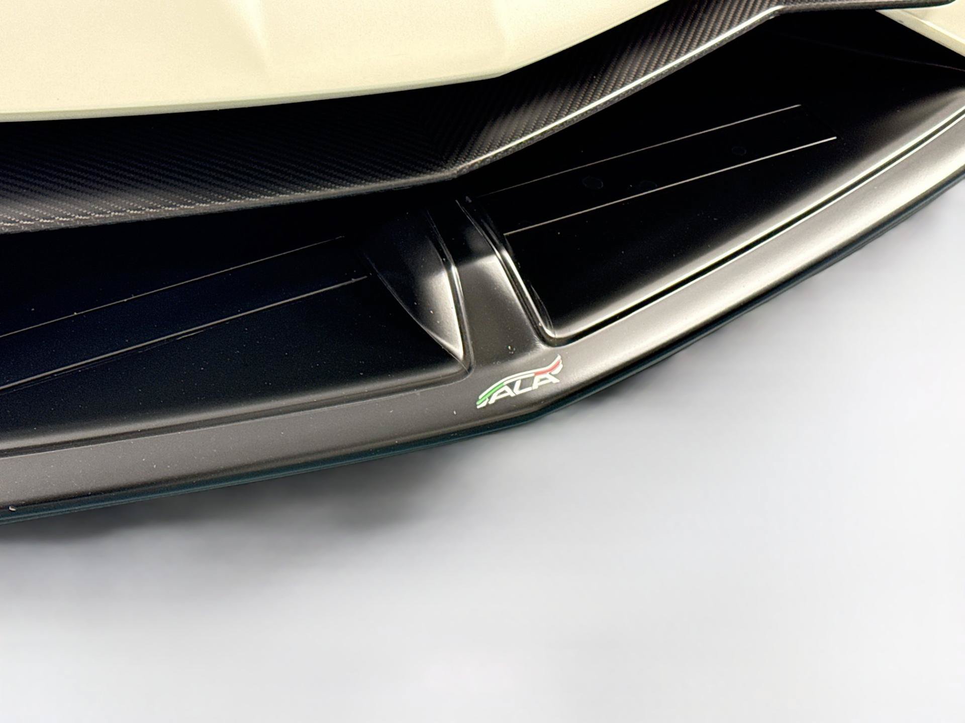 Used 2020 Lamborghini Aventador SVJ AWD/4WD image 69