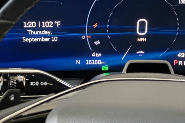 Certified 2024 Cadillac Lyriq Sport AWD/4WD image 27