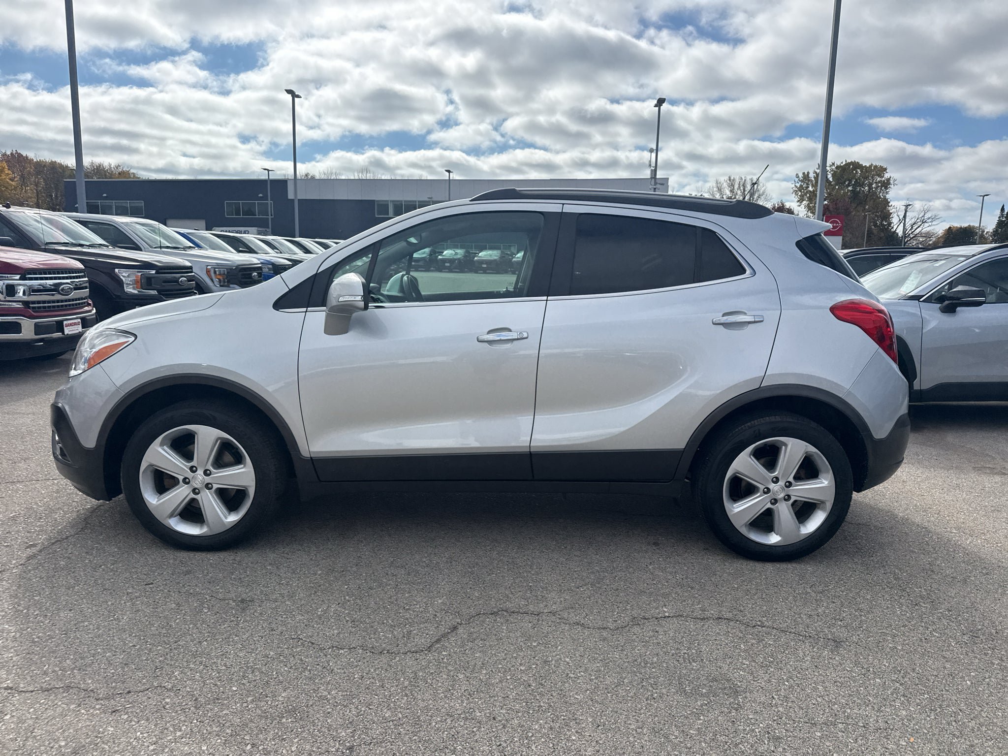 Certified 2016 Buick Encore Convenience FWD image 20