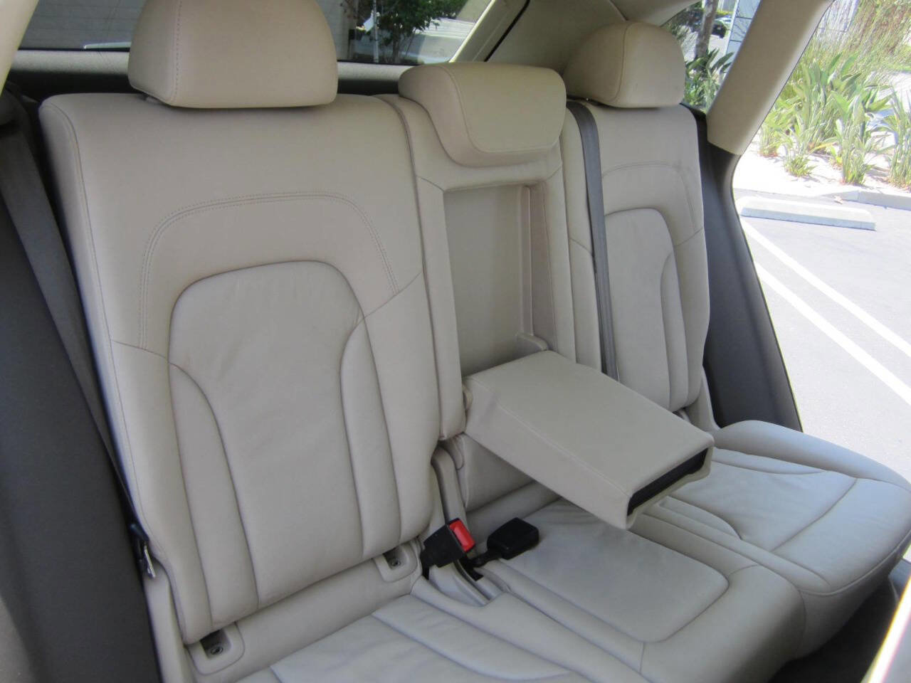 Used 2015 Audi Q5 2.0T Premium Plus w/ Technology Package image 16