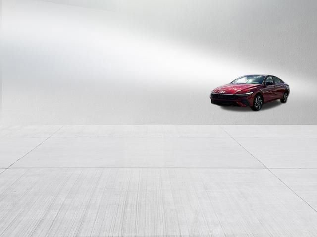 New 2025 Hyundai Elantra Sport image 6